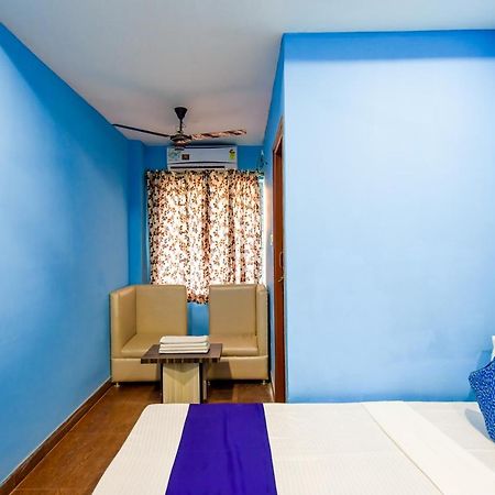 כלכותה Hotel Blue Abedin מראה חיצוני תמונה