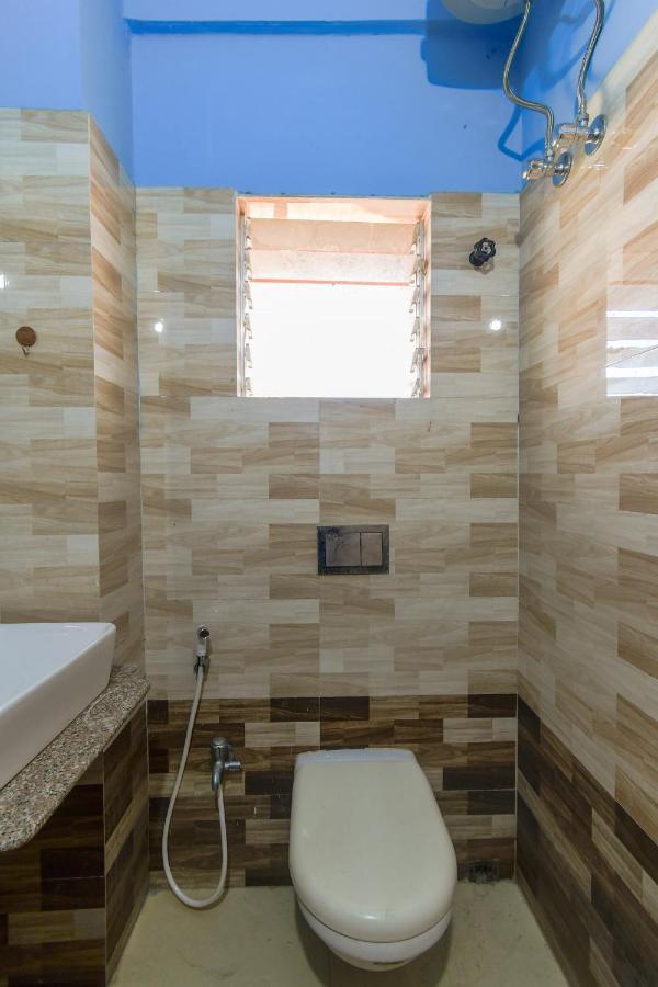 כלכותה Hotel Blue Abedin מראה חיצוני תמונה