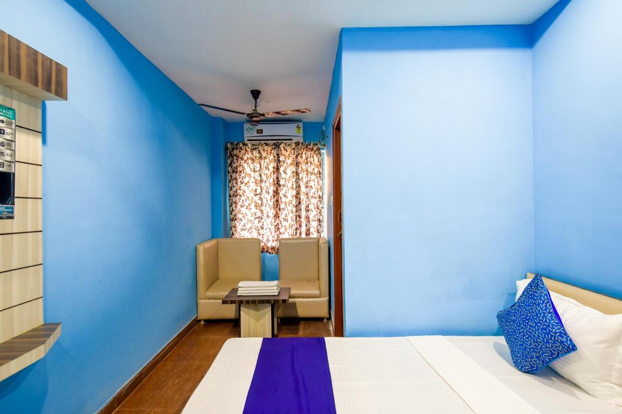 כלכותה Hotel Blue Abedin מראה חיצוני תמונה