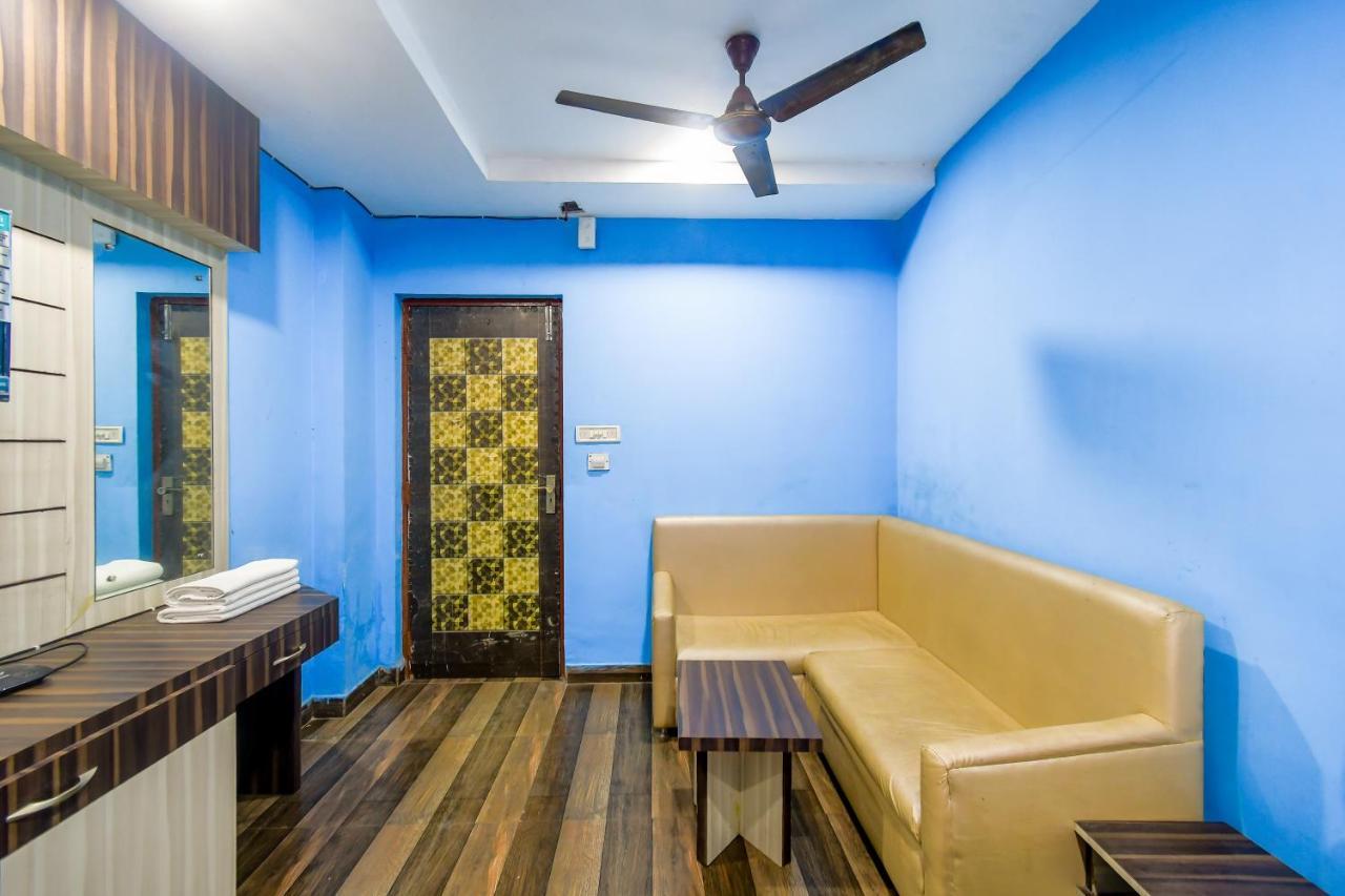 כלכותה Hotel Blue Abedin מראה חיצוני תמונה
