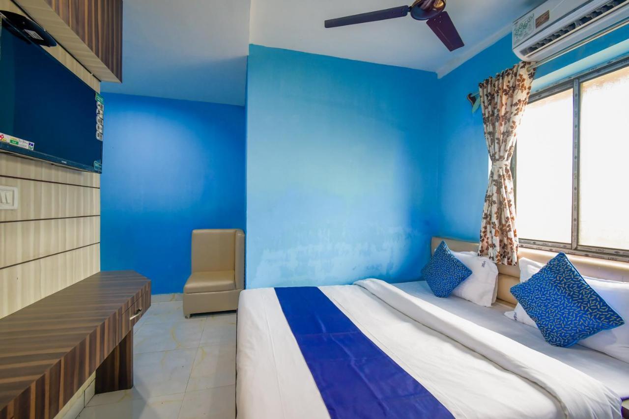 כלכותה Hotel Blue Abedin מראה חיצוני תמונה