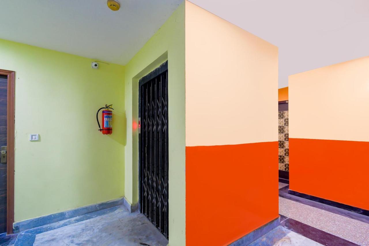 כלכותה Hotel Blue Abedin מראה חיצוני תמונה